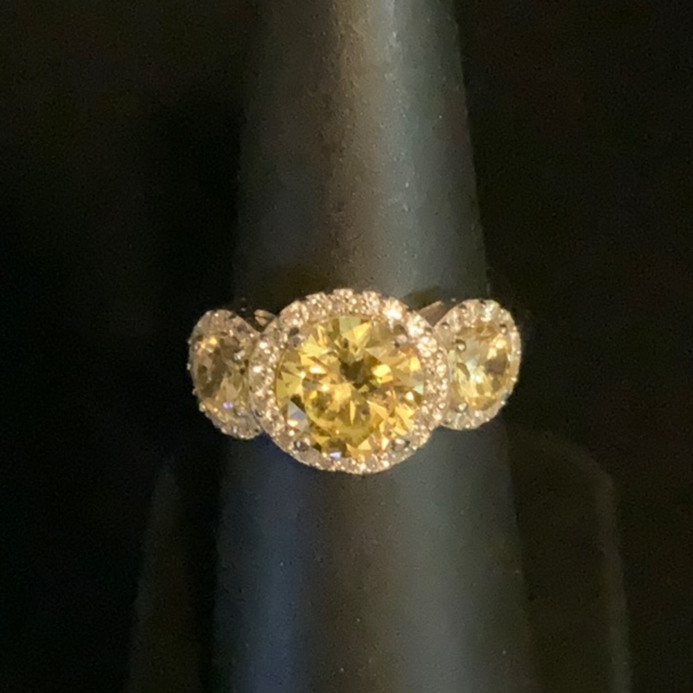 Beautiful yellow and white CZ ring set in 925 silver